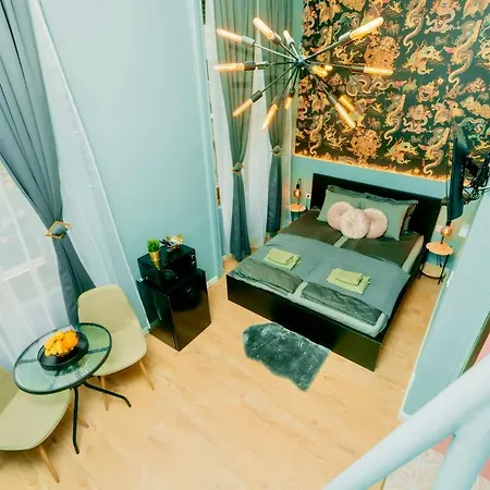 Brandnew Designed Citycenter Apartment